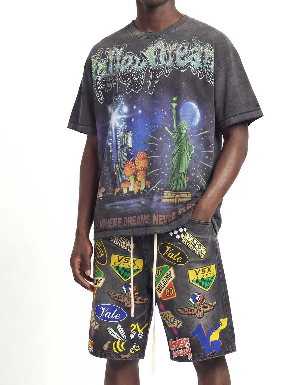 Vale Forever Passport Jorts Black